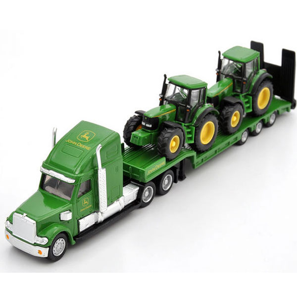 Kamion nosač dva traktora John Deere