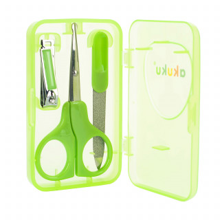 Akuku manikir set u kutiji
