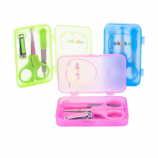 Akuku manikir set u kutiji