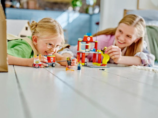 Lego City Fire Station And Fire Truck