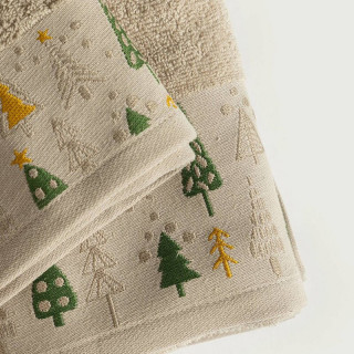 Stefan set novogodišnjih peškira 2/1 Jelka, pesak 