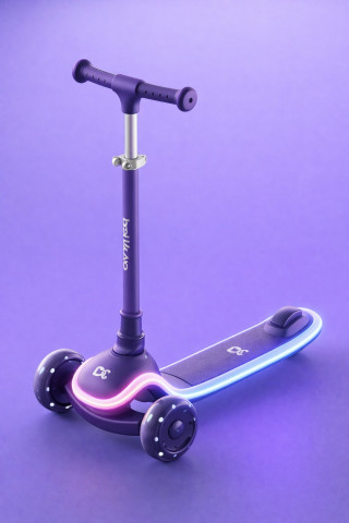 Troty trotinet Lights, ljubičasti 