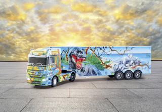 Revell kamion Mercedes Benz Dino Express 