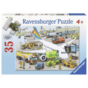 Ravensburger puzzle Na aerodromu 