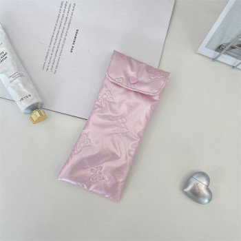 Be Cute futrola za naočare, roze sa mašnicama 