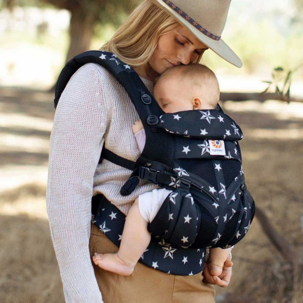 Ergobaby kengur nosiljka Omni 360, Black stars