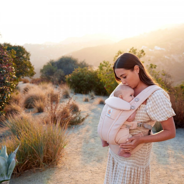Ergobaby kengur nosiljka Omni Breeze, Pink Quartz