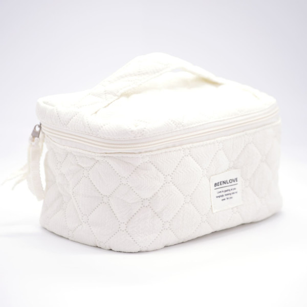 Be Cute neseser beli
