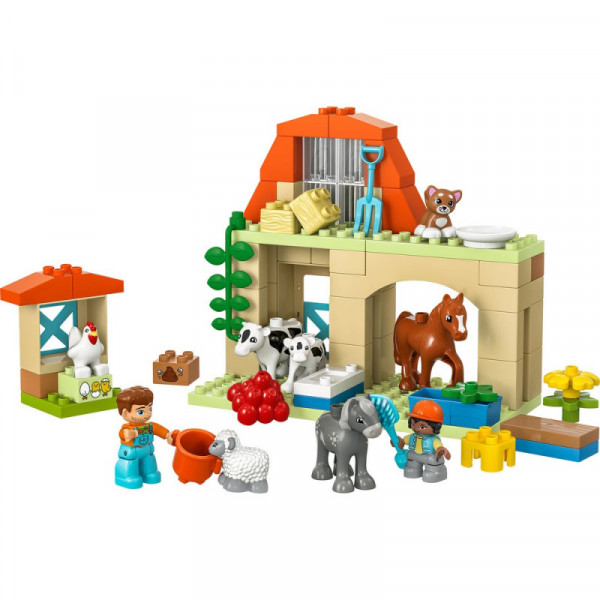 Lego duplo town caring for animals at the farm 