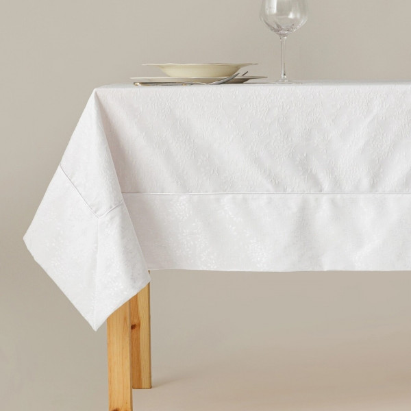 Stefan stolnjak Lyvia beli, 140x250