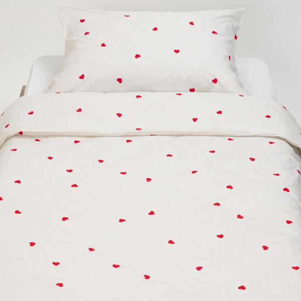 Stefan posteljina 2/1 bež sa crvenim srcem,200x200 