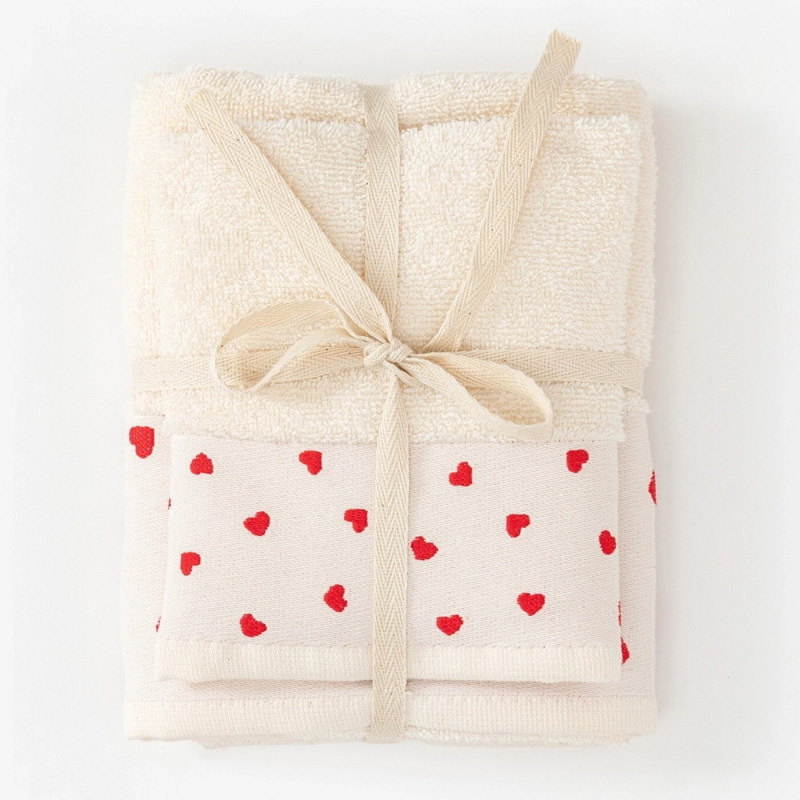 Stefan set peškira bež 30x50 i 50x90, crveno srce 