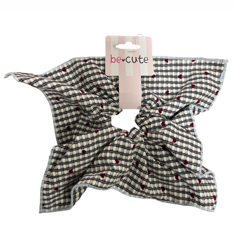 Be Cute gumica za kosu crno bela sa srcima 