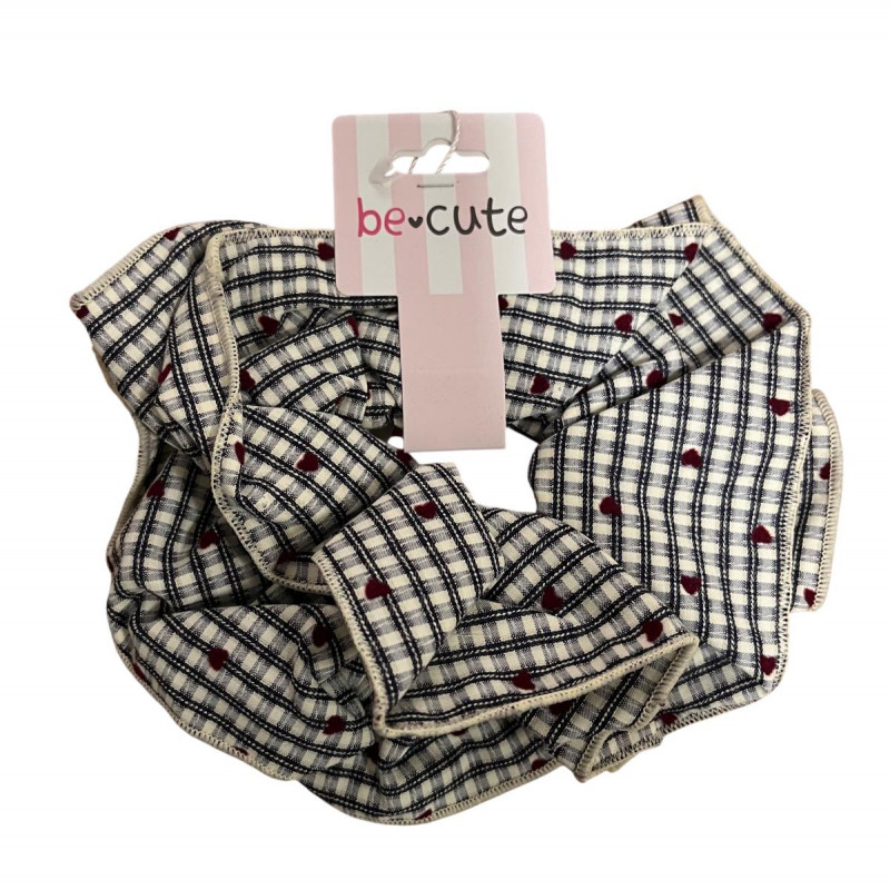 Be Cute gumica za kosu crno bela sa srcima 