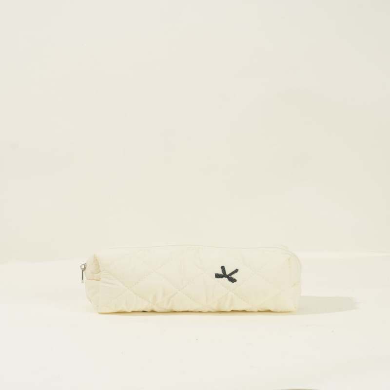 Be Cute neseser sa crnim mašnicama 19*8*6cm 