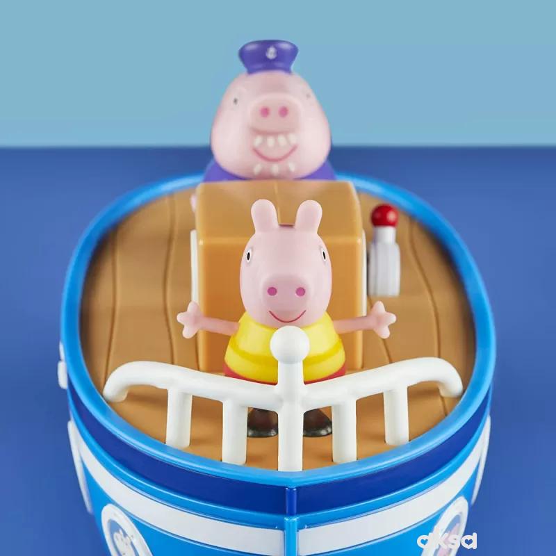 Peppa Pig grandpa pigs cabin boat