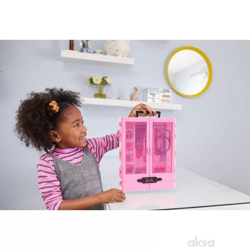 Barbie Fazonista -Garderober