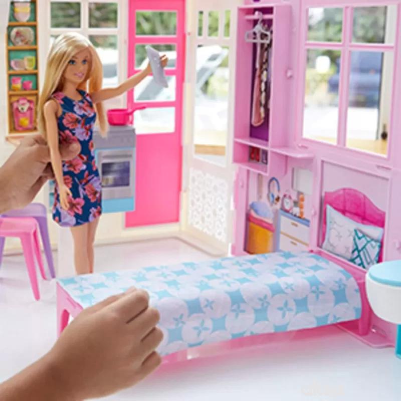 Barbie close&go sklopiva kuća za igru sa Barbikom